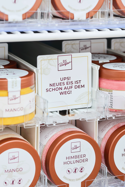 Warenvorschubsystem für Tiefkühlschrank